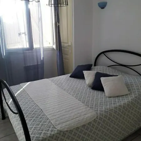 Gite Chez Valou St Pierre La Mer بيت للعطل